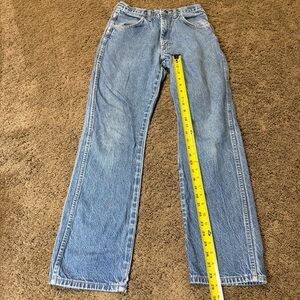 Women’s 90s Rustler light washed denim jeans size 31 100% cotton